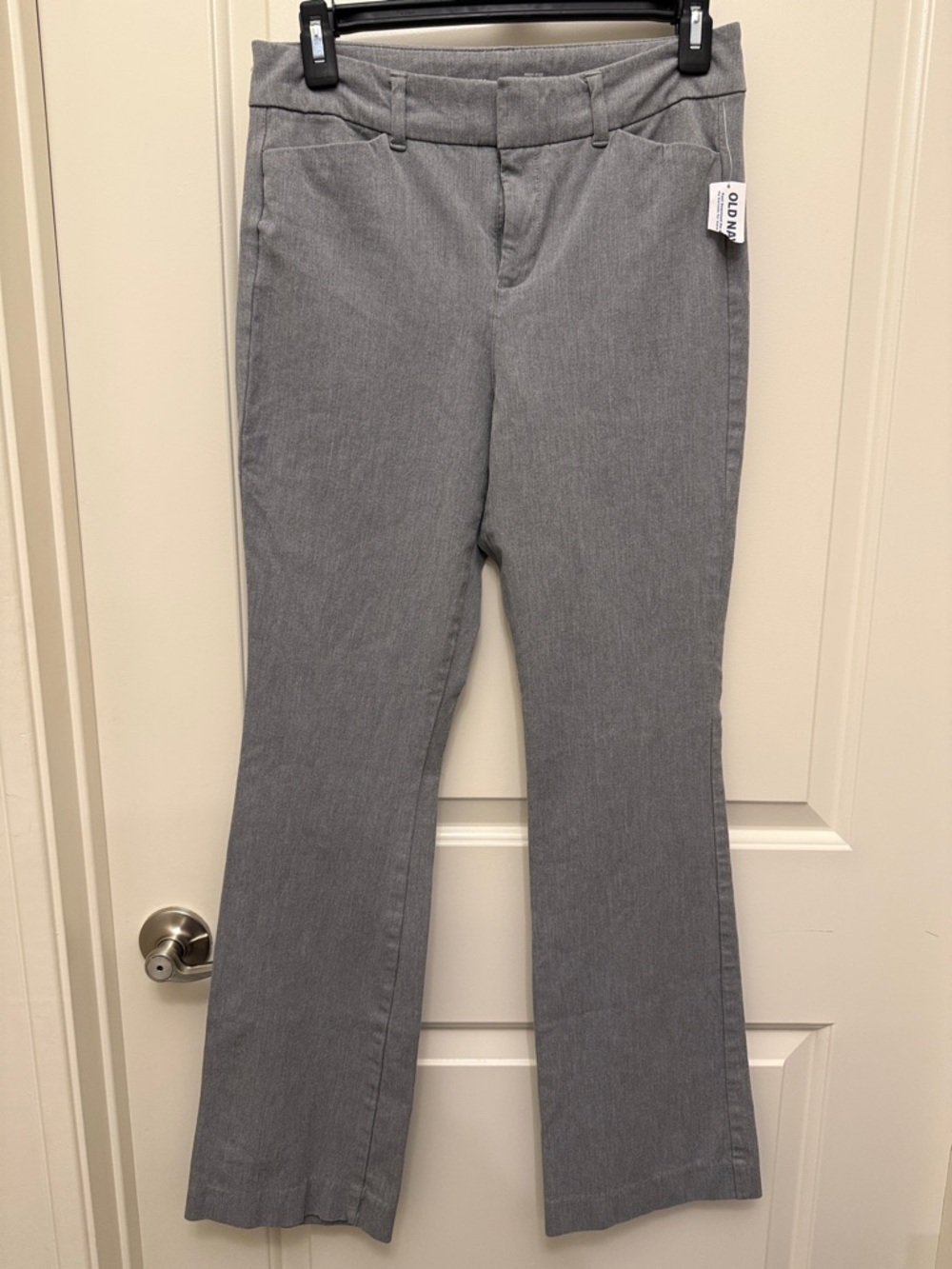 Old‎ Navy Gray High-Rise Pixie Flare Pants